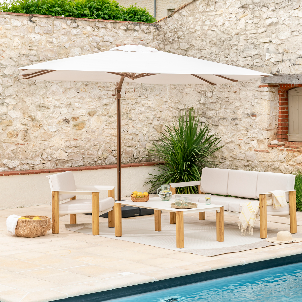 Square parasol