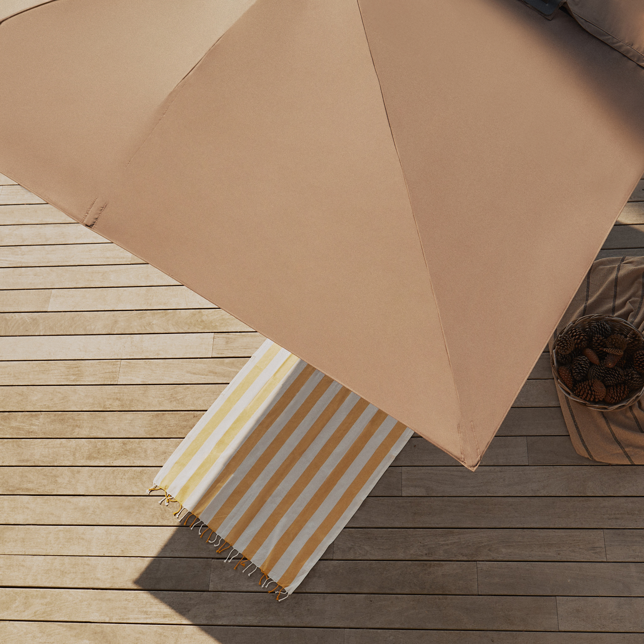Pool parasol