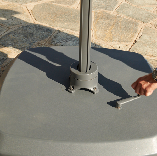 Parasol base on wheels Kona for cantilever parasol
