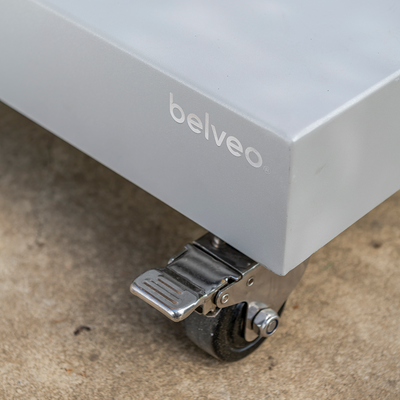 Grécale wheeled base for cantilever parasol