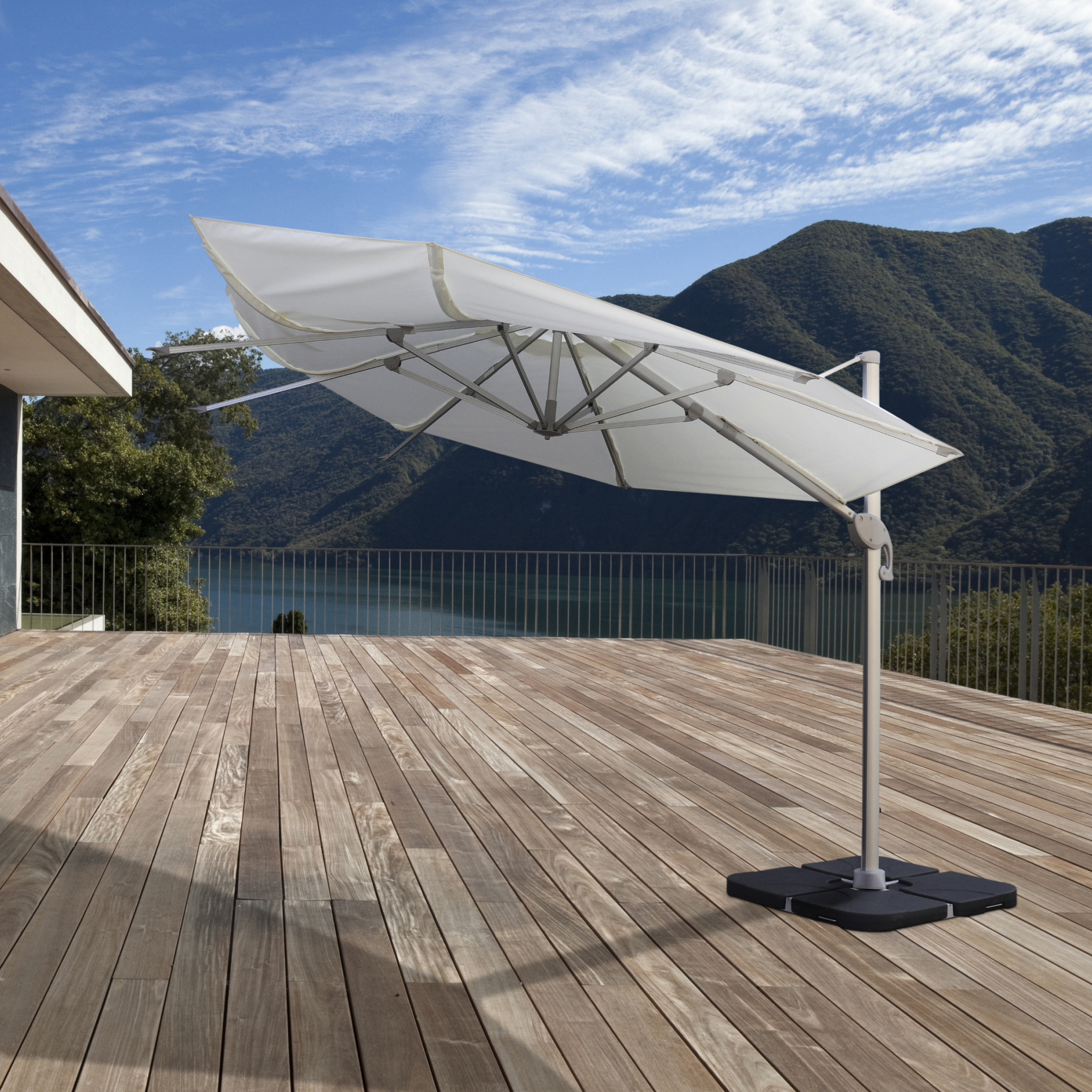 Windproof cantilever parasol Mistral Ø3.30m - Silver grey frame finish