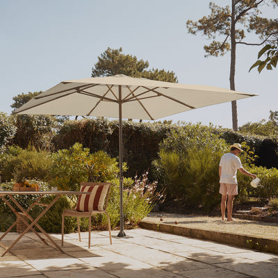 Windproof centre pole parasol Aura 3x3m - Charcoal grey frame inish