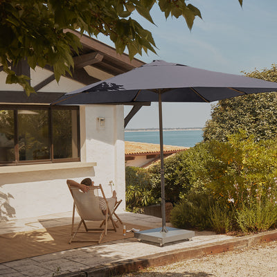 Windproof centre pole parasol Aura 3x3m - Charcoal grey frame inish